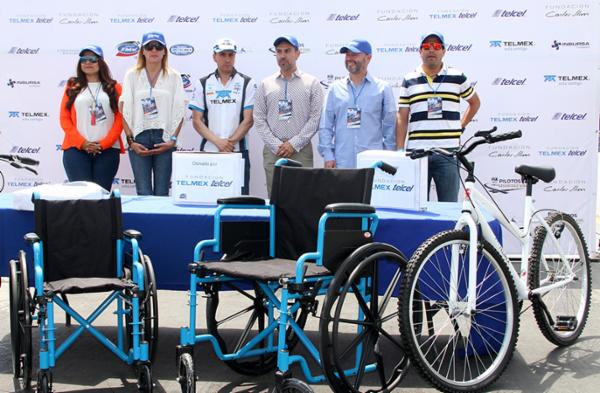 Fundaci&oacute;n TELMEX TELCEL otorga apoyos sociales en Quer&eacute;taro