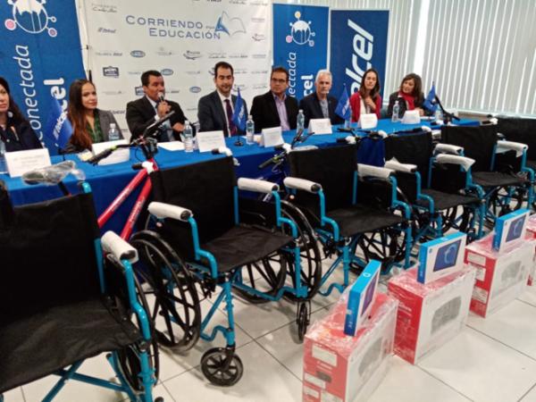 Corriendo por la Educaci&oacute;n de Fundaci&oacute;n TELMEX Telcel regresa a Puebla