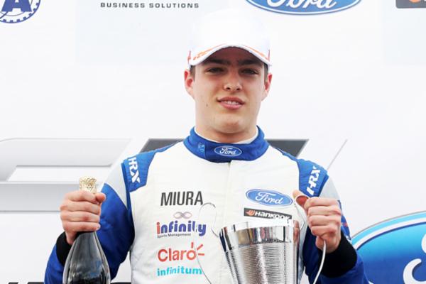 El mexicano Sebasti&aacute;n &Aacute;lvarez asciende a la F3 brit&aacute;nica