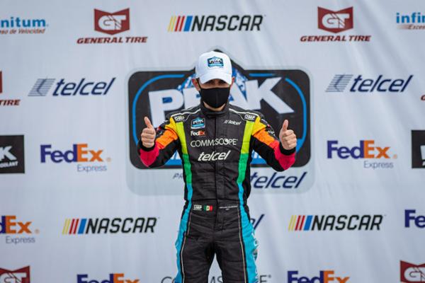 Cierra Abraham Calder&oacute;n con un triunfo la temporada de NASCAR PEAK