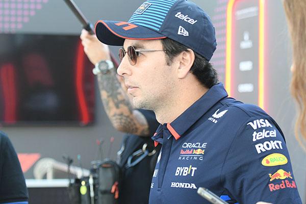 Clasifican Max Verstappen P5 y Sergio P&eacute;rez P10 para el Gran Premio de Abu Dhabi