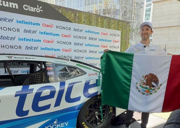 Telcel-Infinitum se unen a Trackhouse y Daniel Su&aacute;rez para la hist&oacute;rica carrera de NASCAR en la Ciudad de M&eacute;xico