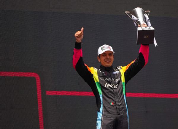 Conquista Enrique Baca su primer podio de NASCAR M&eacute;xico en el AHR