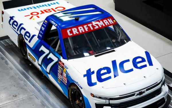 Cumple debut Andr&eacute;s P&eacute;rez de Lara en Watkins Glen como piloto de NASCAR Truck
